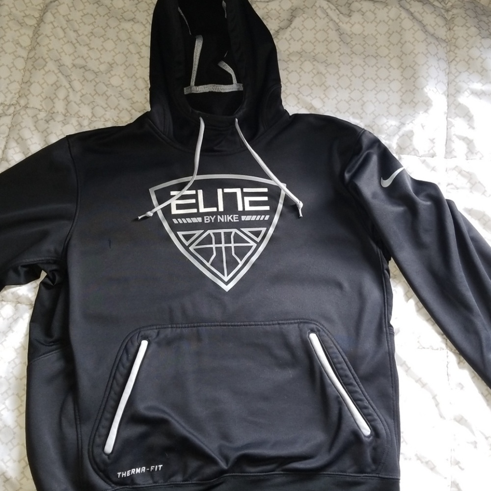 Nike Basketball Hoodie